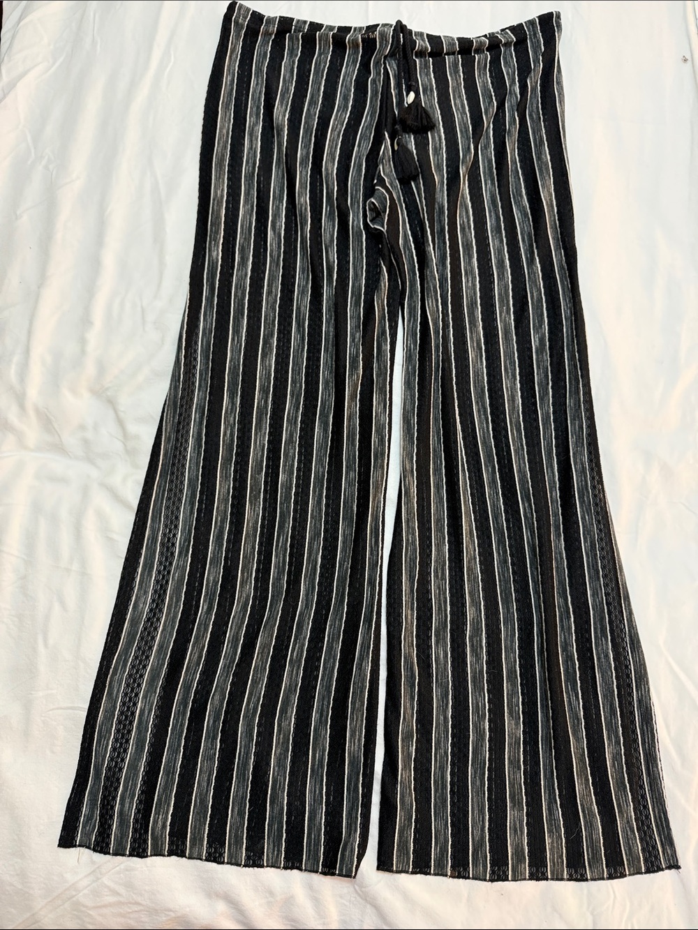 BECCA Black & White Striped Knit Wide-Leg light weight beach/casual pants